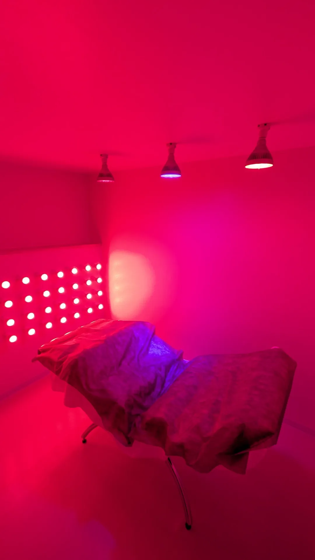 スパスペースでリラックス＆美容！岩盤浴・コラーゲンライトルーム完備✨