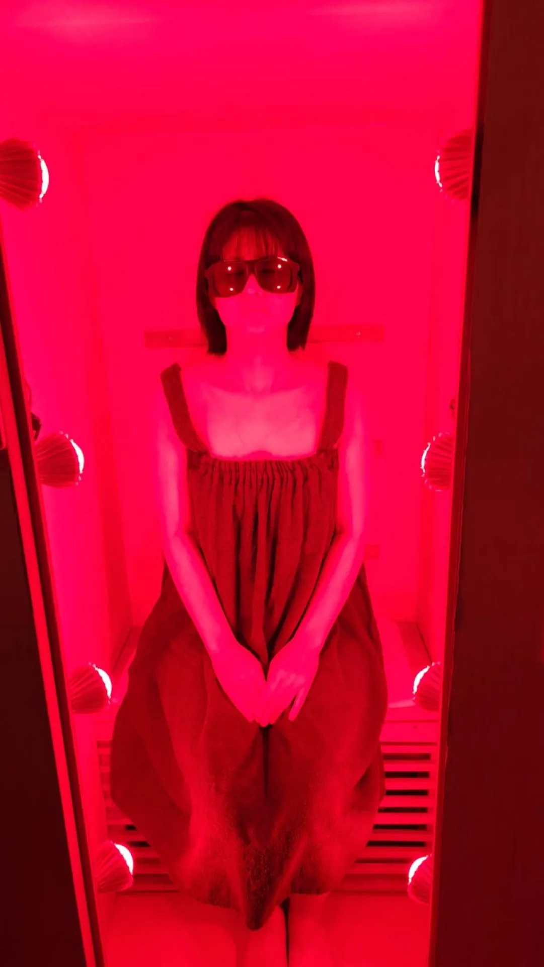 コラーゲンルーム誕生✨　赤色LED美容法　エステWAM