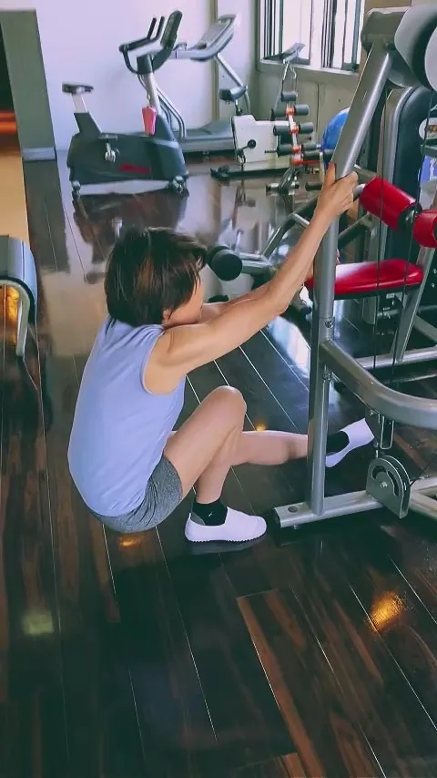 エステWAM　高齢筋トレ